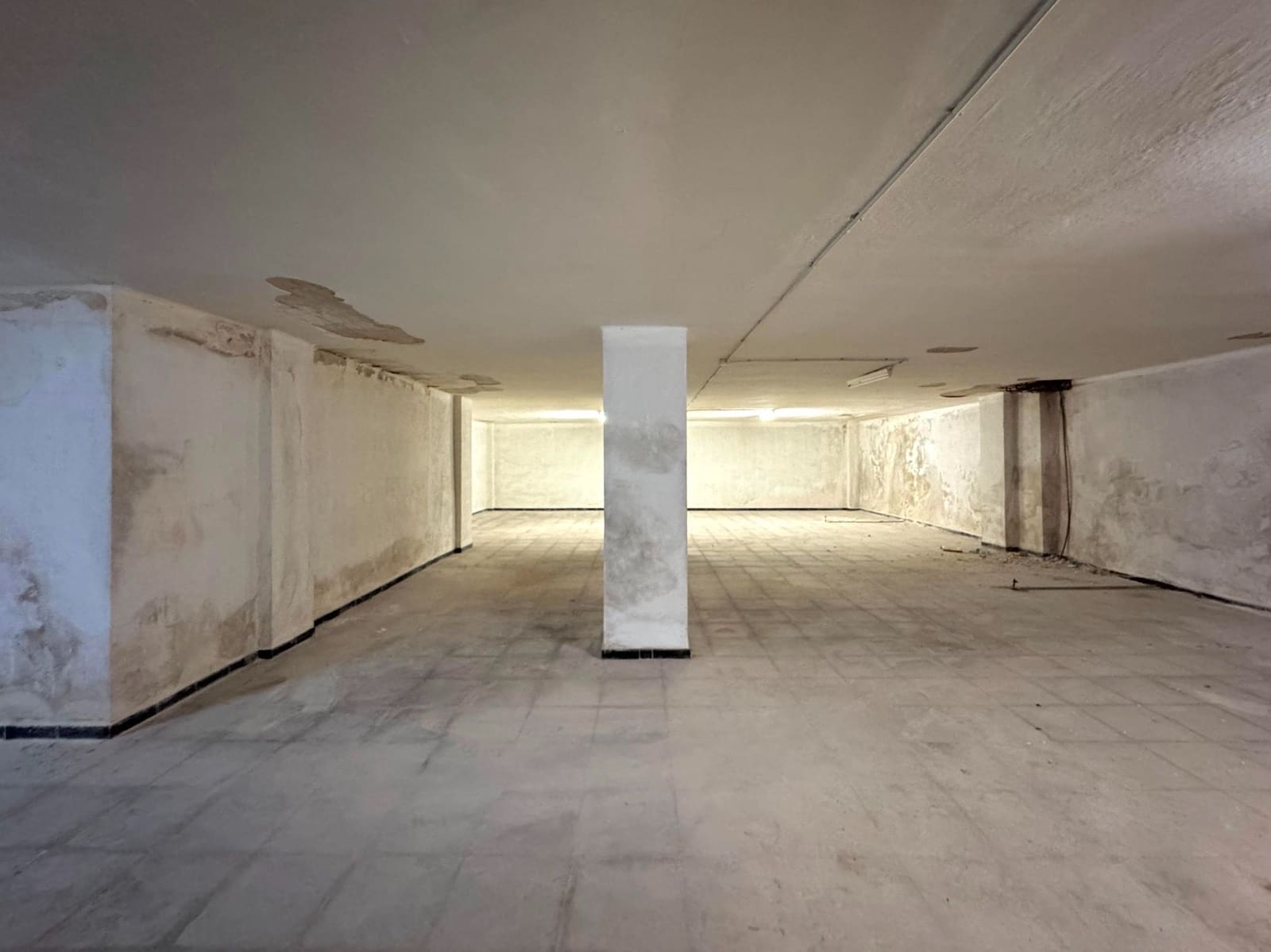 Kaupallinen vuokrattavana paikassa Palma de Mallorca - 4 000 € (Ref: 9281069)