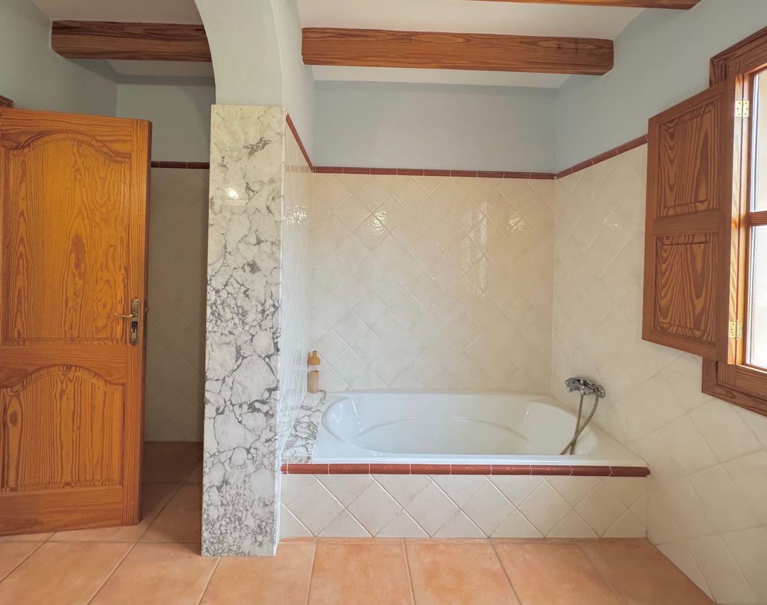 4 bedroom Finca/Country House for sale in Establiments - € 1,495,000 (Ref: 9410615)