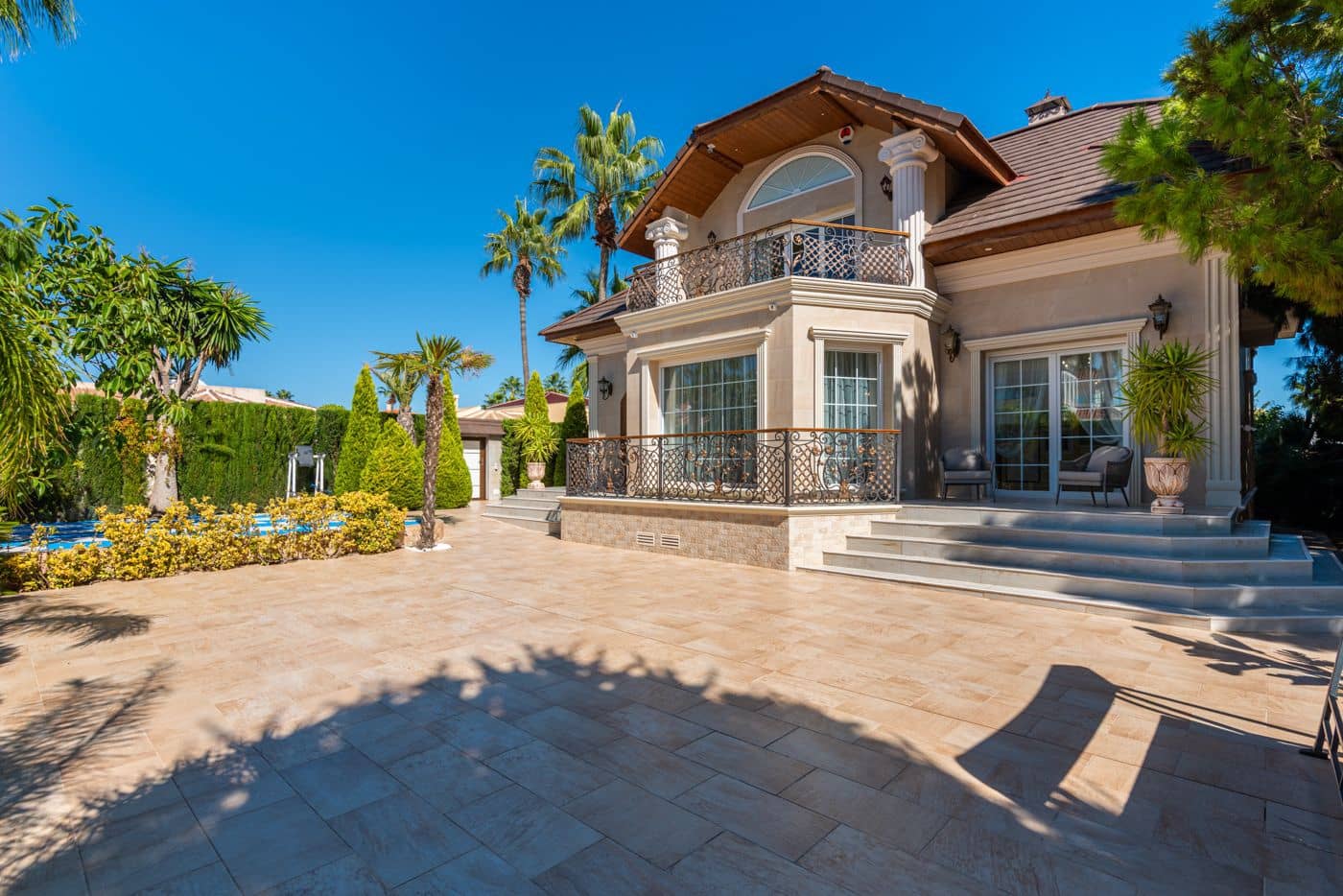 5 slaapkamer Villa te koop in Ciudad Quesada met garage - € 1.100.000 (Ref: 9409411)