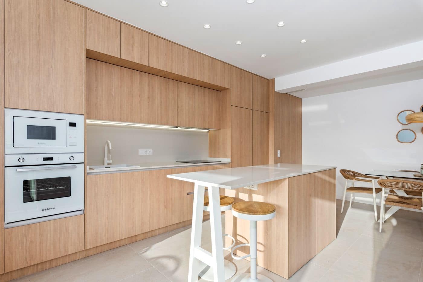 3 makuuhuone Huvila myytävänä paikassa Torrevieja mukana uima-altaan - 499 000 € (Ref: 9409412)