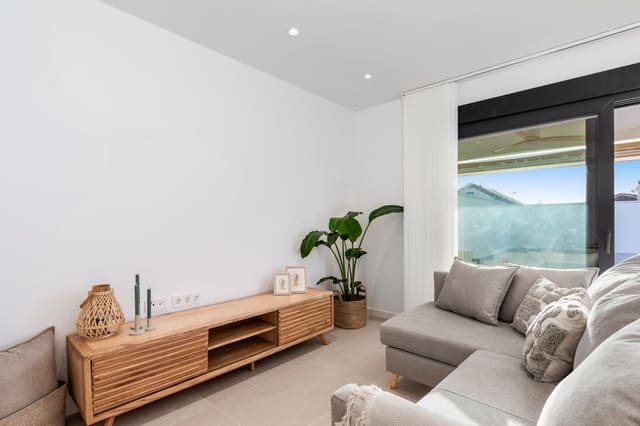 3 makuuhuone Huvila myytävänä paikassa El Chaparral - La Siesta - La Torreta, Torrevieja mukana uima-altaan - 499 000 € (Ref: 9409412)