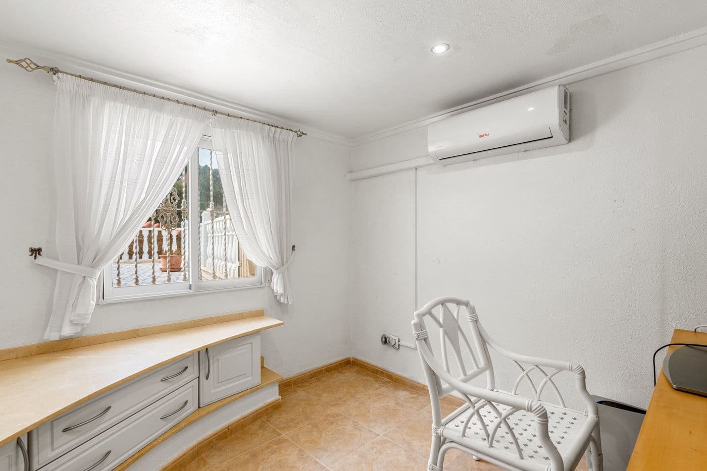 7 quarto Moradia para venda em Ciudad Quesada com piscina - 750 000 € (Ref: 9409415)