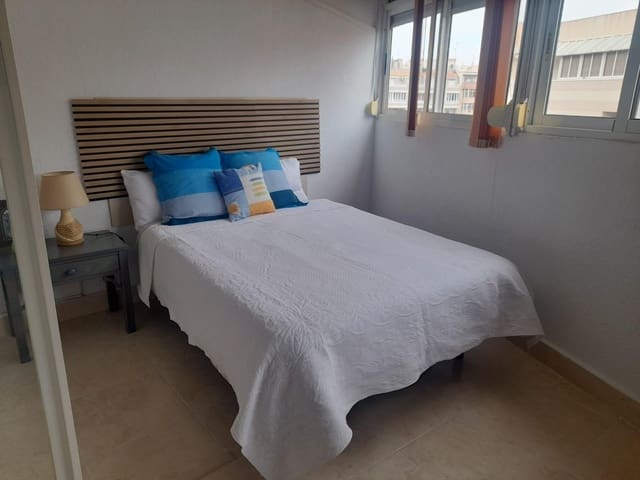 1 makuuhuone Asunto vuokrattavana paikassa Playa del Cura, Torrevieja mukana 
autotalli - 550 € (Ref: 9409425)