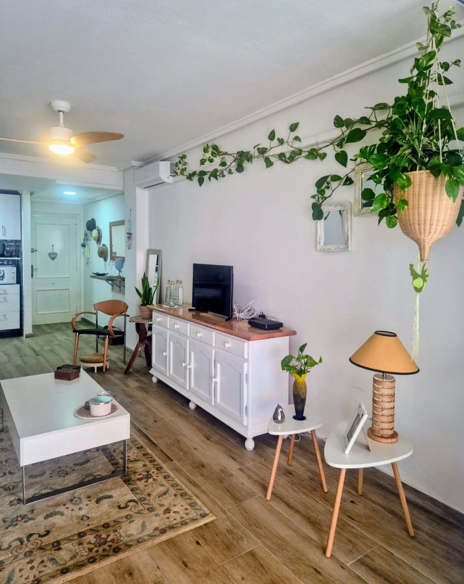 2 chambre Appartement à vendre à Torrevieja - 239 900 € (Ref: 9409426)