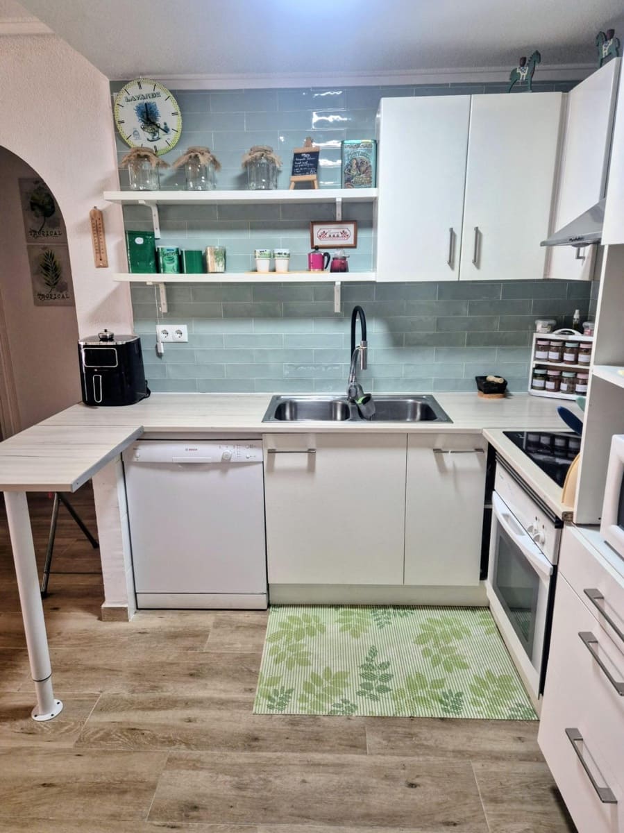 2 chambre Appartement à vendre à Torrevieja - 239 900 € (Ref: 9409426)