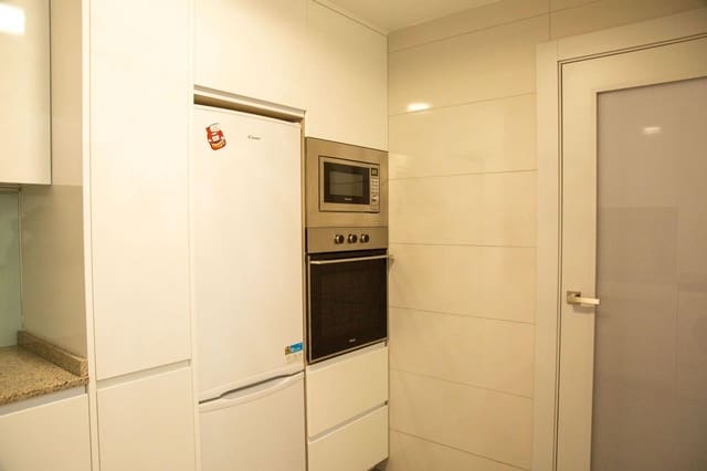 2 sypialnia Mieszkanie do wynajęcia w Las Piscinas Naturales, Torrevieja - 1 100 € (Ref: 9409429)