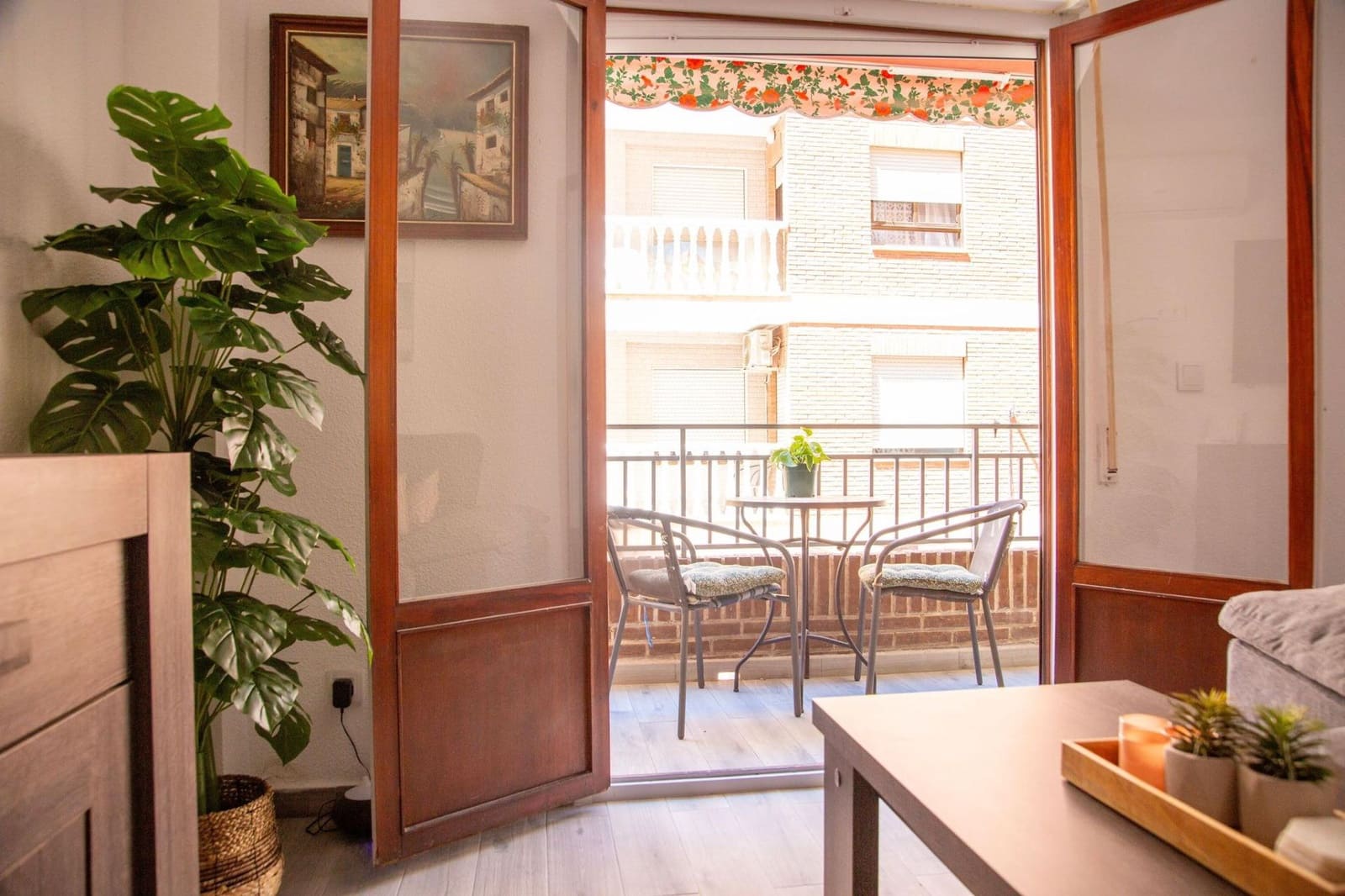 2 sypialnia Mieszkanie do wynajęcia w Torrevieja - 1 100 € (Ref: 9409429)