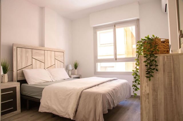 2 sypialnia Mieszkanie do wynajęcia w Las Piscinas Naturales, Torrevieja - 1 100 € (Ref: 9409429)