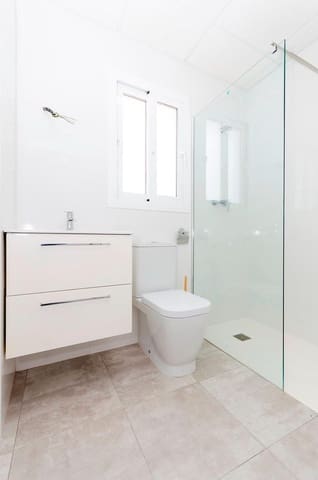 3 makuuhuone Huvila myytävänä paikassa El Chaparral - La Siesta - La Torreta, Torrevieja mukana uima-altaan - 369 000 € (Ref: 9409433)