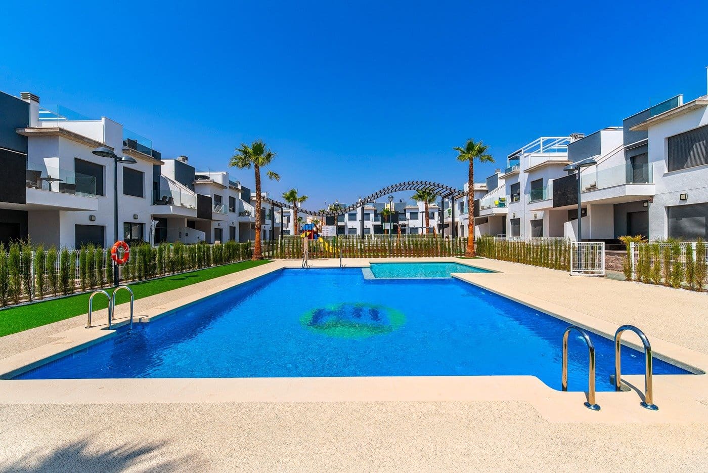 2 chambre Bungalow à vendre à Pilar de la Horadada avec piscine - 249 000 € (Ref: 9409440)