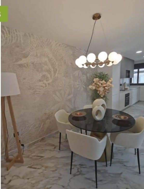 3 slaapkamer Appartement te koop in Guardamar del Segura met garage - € 300.000 (Ref: 9409442)