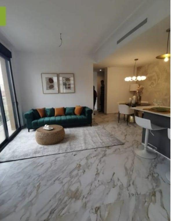 3 slaapkamer Appartement te koop in Guardamar del Segura met garage - € 300.000 (Ref: 9409442)