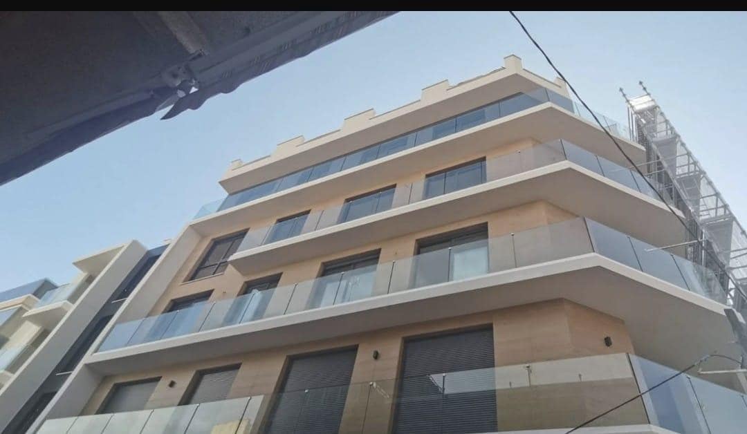 3 slaapkamer Appartement te koop in Guardamar del Segura met garage - € 300.000 (Ref: 9409442)