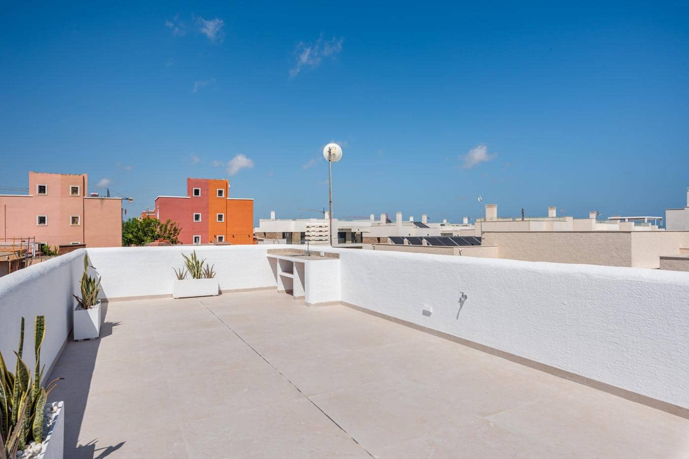 3 bedroom Villa for sale in Los Montesinos with pool - € 529,900 (Ref: 9409452)