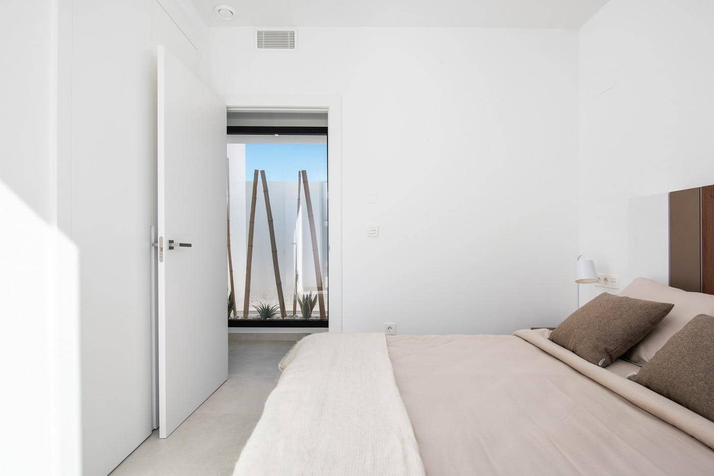 3 bedroom Villa for sale in Los Montesinos with pool - € 489,900 (Ref: 9409458)