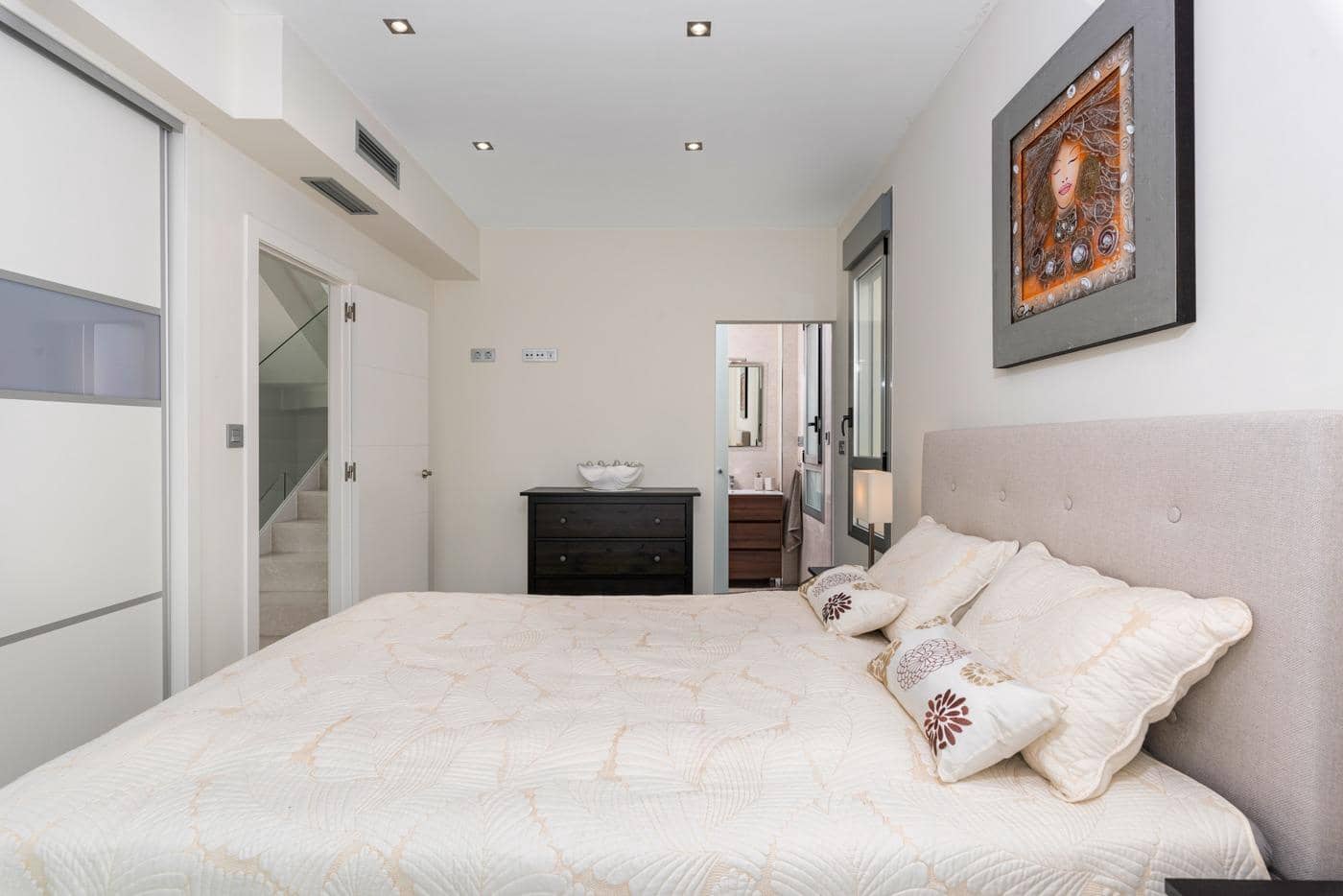 3 camera da letto Villa in vendita in Dona Pepa con piscina - 315.000 € (Rif: 9409470)