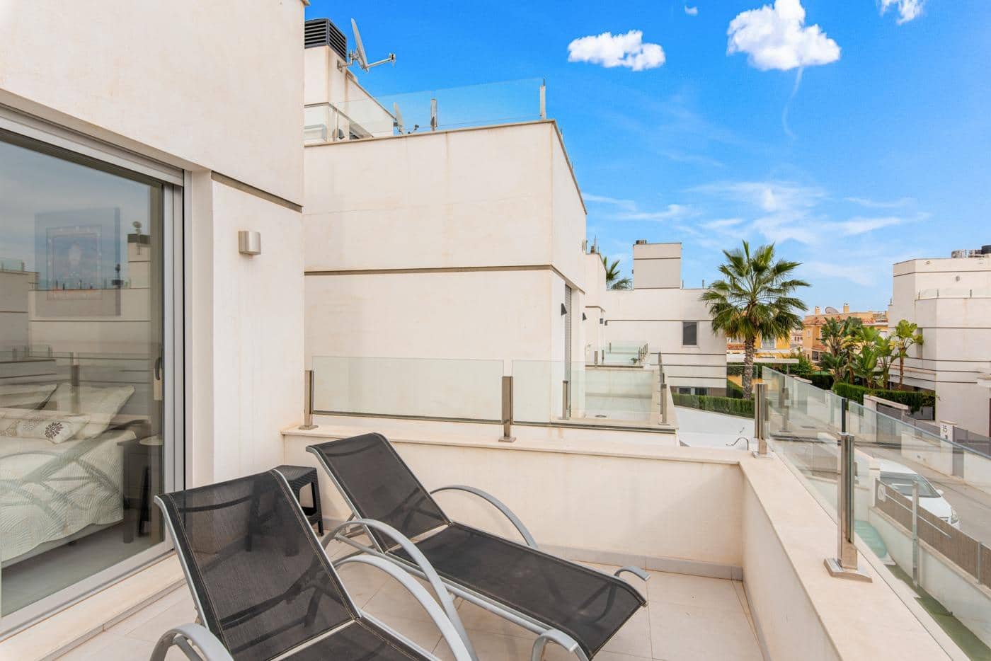 3 camera da letto Villa in vendita in Dona Pepa con piscina - 315.000 € (Rif: 9409470)