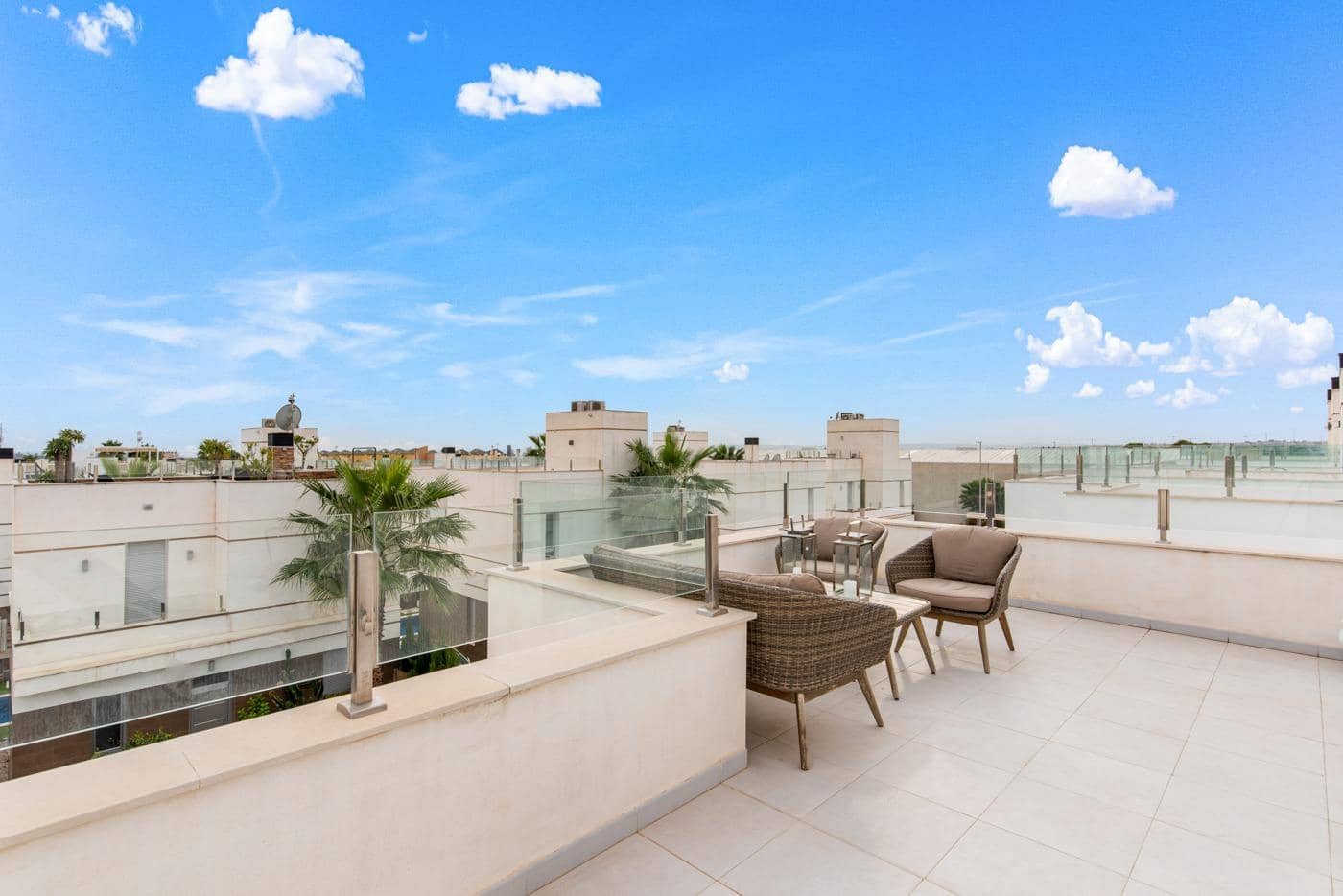 3 camera da letto Villa in vendita in Dona Pepa con piscina - 315.000 € (Rif: 9409470)