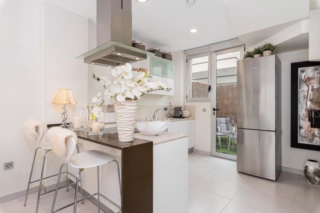 3 camera da letto Villa in vendita in Doña Pepa, Rojales con piscina - 315.000 € (Rif: 9409470)