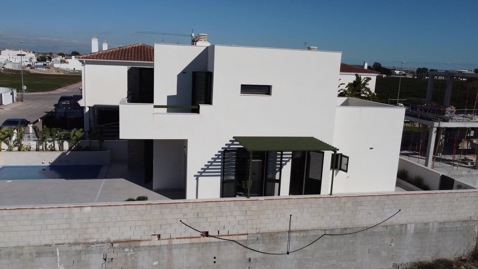 3 bedroom Villa for sale in Daya Nueva with pool - € 352,000 (Ref: 9409483)