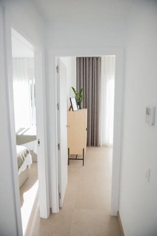 3 makuuhuone Rivitalo myytävänä paikassa San Pedro del Pinatar mukana uima-altaan - 279 000 € (Ref: 9409547)