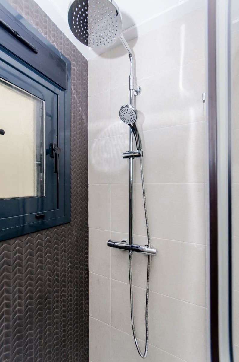 2 bedroom Apartment for sale in Torrevieja with pool - € 198,950 (Ref: 9409562)