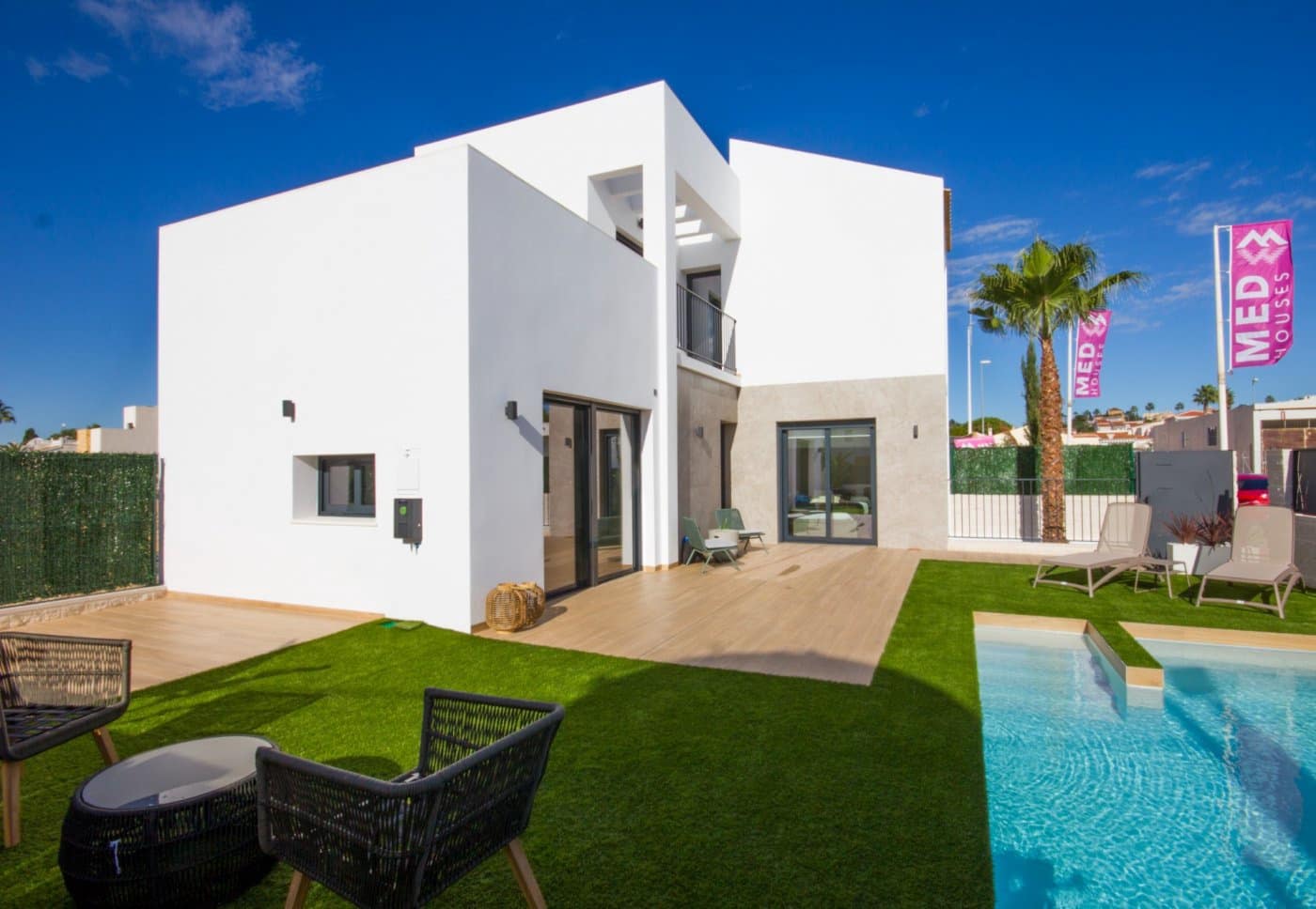 3 bedroom Villa for sale in Ciudad Quesada with pool - € 349,900 (Ref: 9409567)