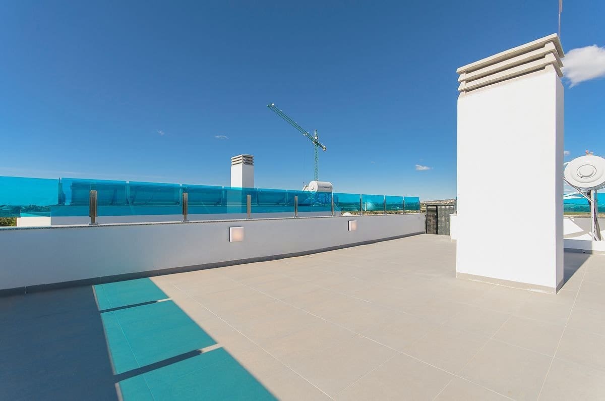 3 bedroom Villa for sale in Benijofar with pool - € 269,000 (Ref: 9409573)