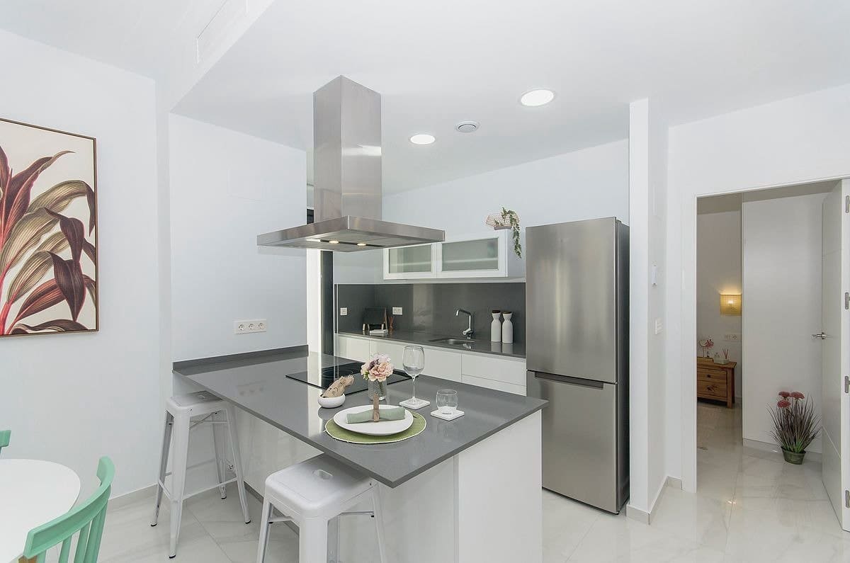 3 makuuhuone Huvila myytävänä paikassa Benijofar mukana uima-altaan - 355 000 € (Ref: 9409574)