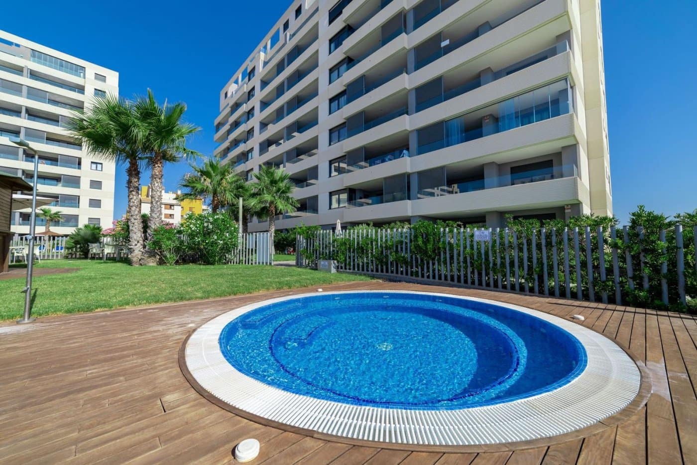 2 bedroom Apartment for sale in Punta Prima with pool - € 395,000 (Ref: 9409581)