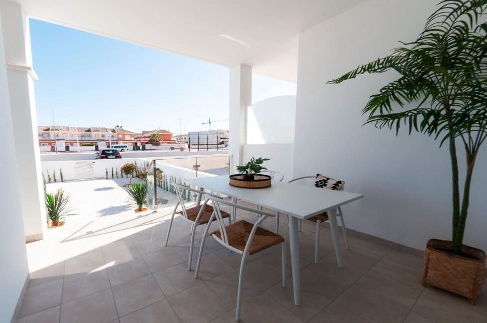 3 sypialnia Apartament na sprzedaż w Dona Pepa z basenem garażem - 324 476 € (Ref: 9409584)