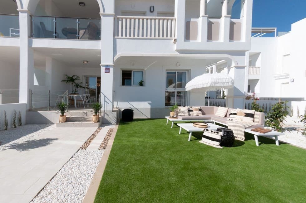 3 sypialnia Apartament na sprzedaż w Dona Pepa z basenem garażem - 324 476 € (Ref: 9409584)