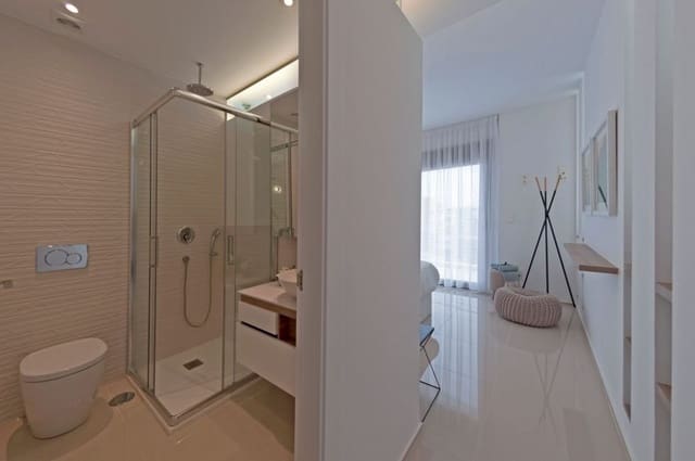 3 quarto Moradia para venda em Doña Pepa, Rojales com piscina garagem - 400 630 € (Ref: 9409588)