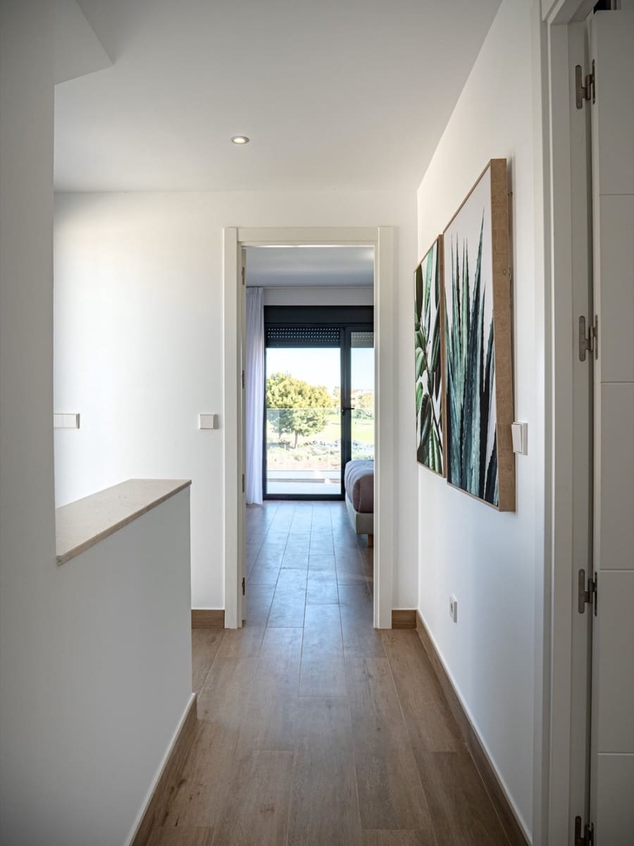 3 makuuhuone Huvila myytävänä paikassa Roda mukana uima-altaan - 326 000 € (Ref: 9409608)