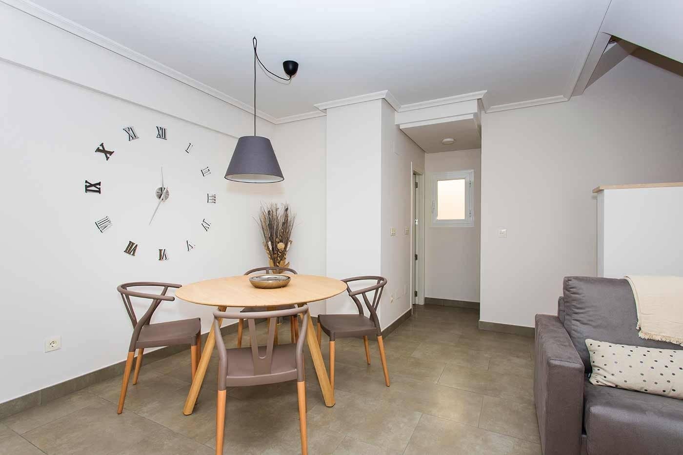 3 soveværelse Bungalow til salg i Santa Pola med swimmingpool - € 320.000 (Ref: 9409611)