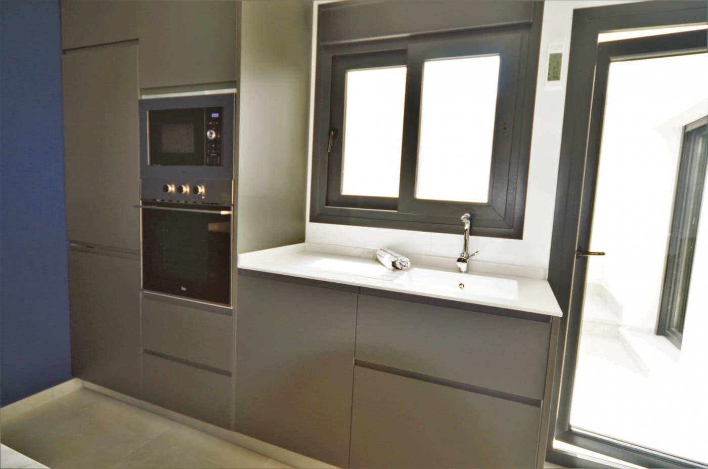 2 quarto Bungalow para venda em Daya Nueva com piscina - 205 000 € (Ref: 9409621)