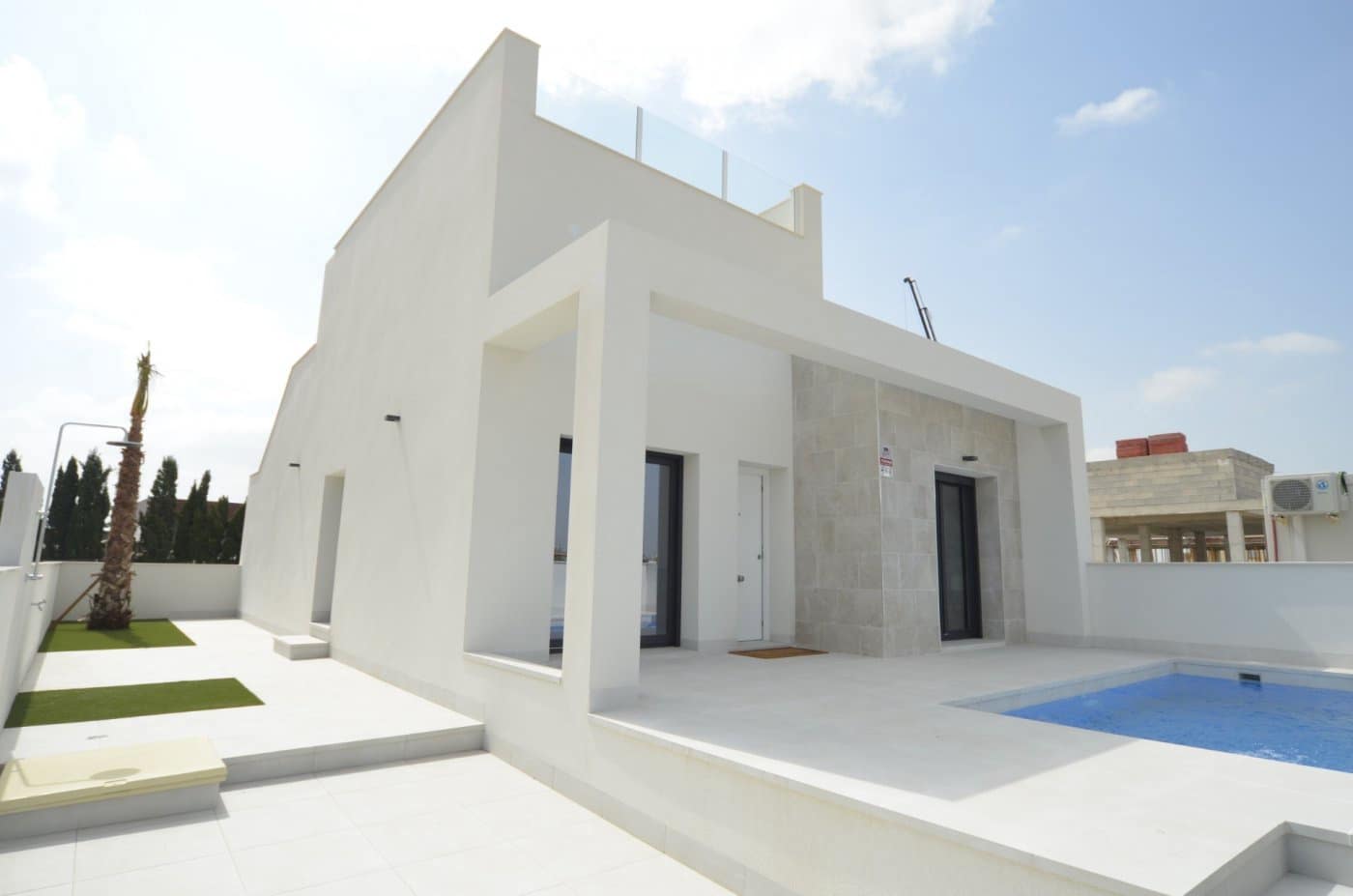 2 quarto Bungalow para venda em Daya Nueva com piscina - 205 000 € (Ref: 9409621)