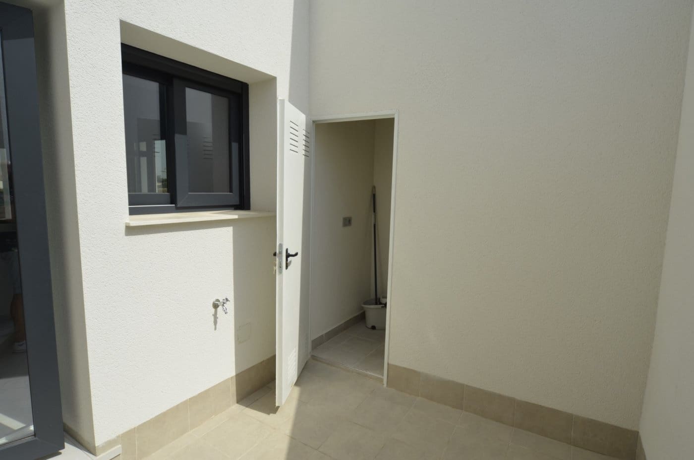 2 quarto Bungalow para venda em Daya Nueva com piscina - 205 000 € (Ref: 9409621)