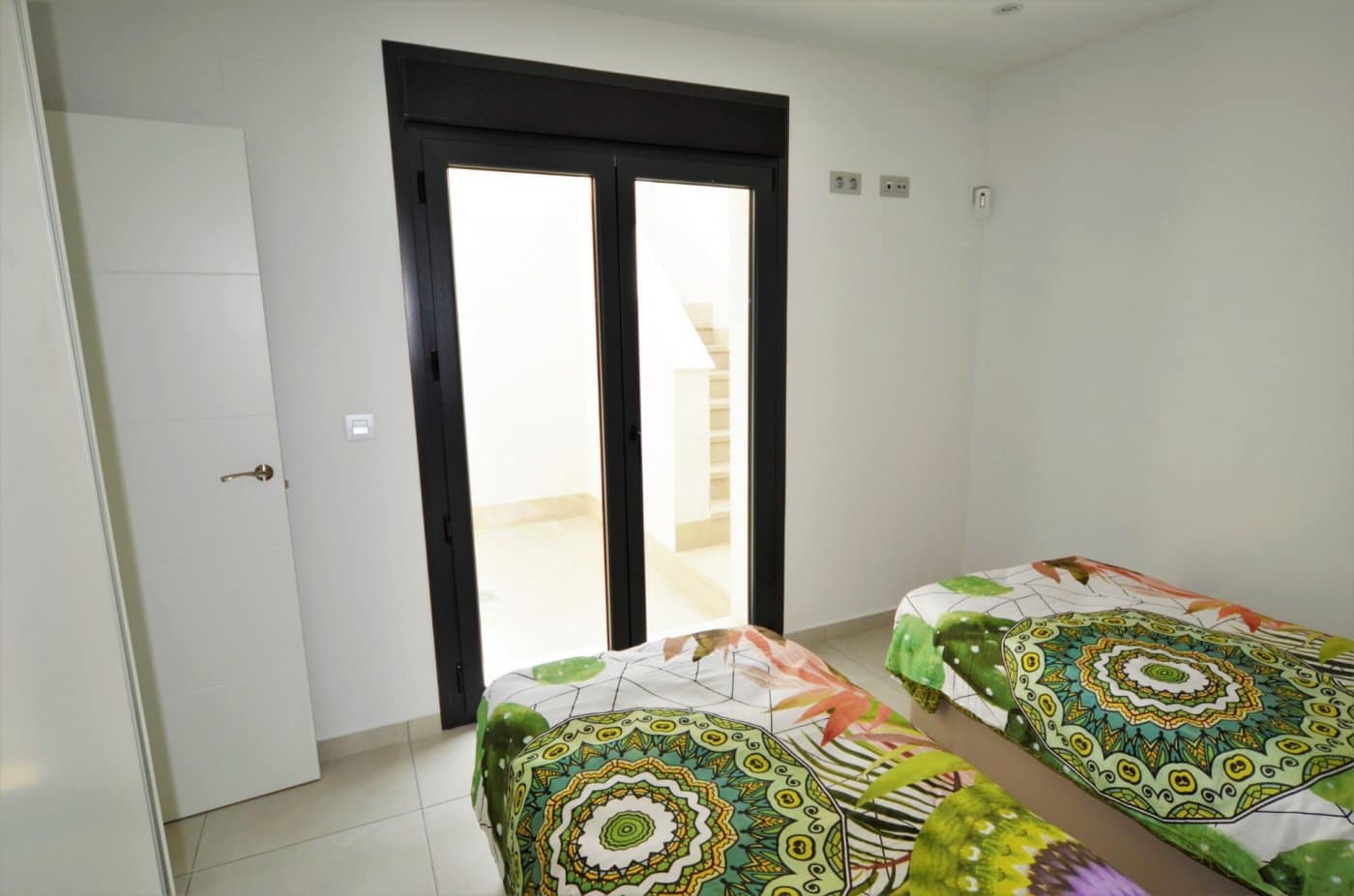 2 quarto Bungalow para venda em Daya Nueva com piscina - 205 000 € (Ref: 9409621)