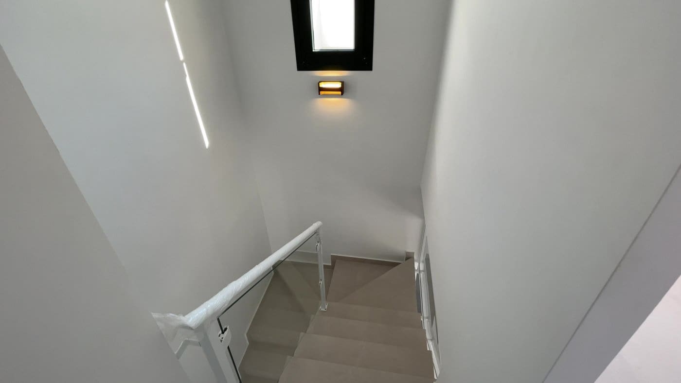 3 bedroom Villa for sale in Daya Nueva with pool - € 307,000 (Ref: 9409623)