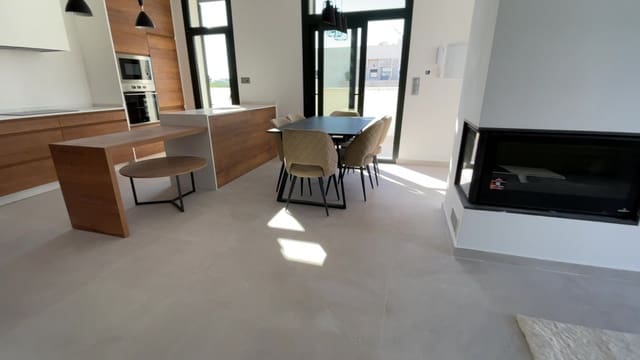 3 soverom Villa til salgs i Daya Nueva med svømmebasseng - € 307 000 (Ref: 9409623)