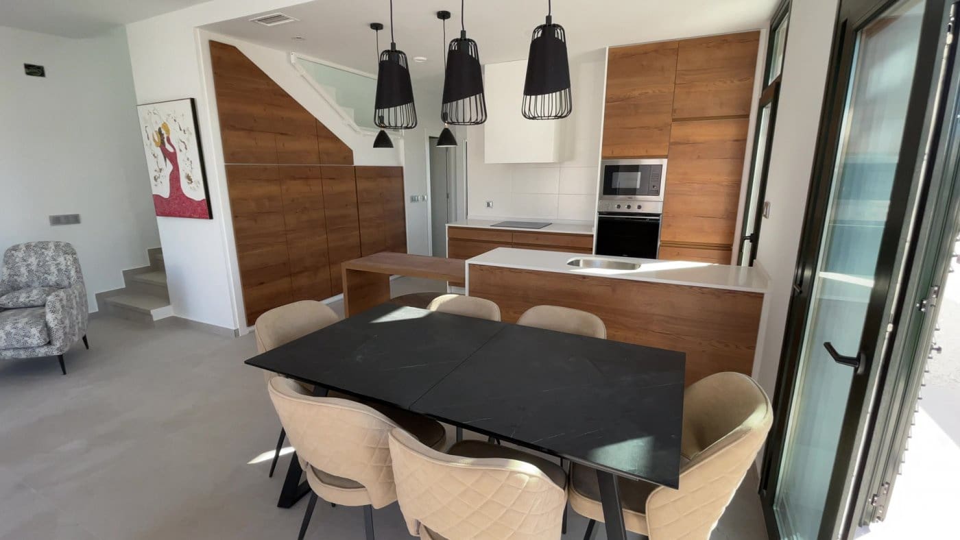 3 bedroom Villa for sale in Daya Nueva with pool - € 307,000 (Ref: 9409623)