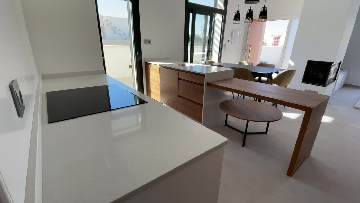 3 bedroom Villa for sale in Daya Nueva with pool - € 326,000 (Ref: 9409624)