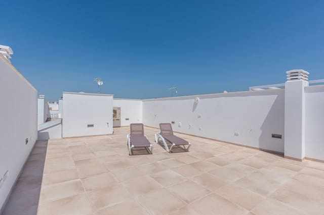 2 soveværelse Villa til salg i Pilar de la Horadada med swimmingpool - € 239.900 (Ref: 9409631)