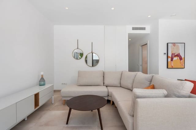 Chalet de 3 habitaciones en Pilar de la Horadada en venta con piscina - 519.900 € (Ref: 9409632)