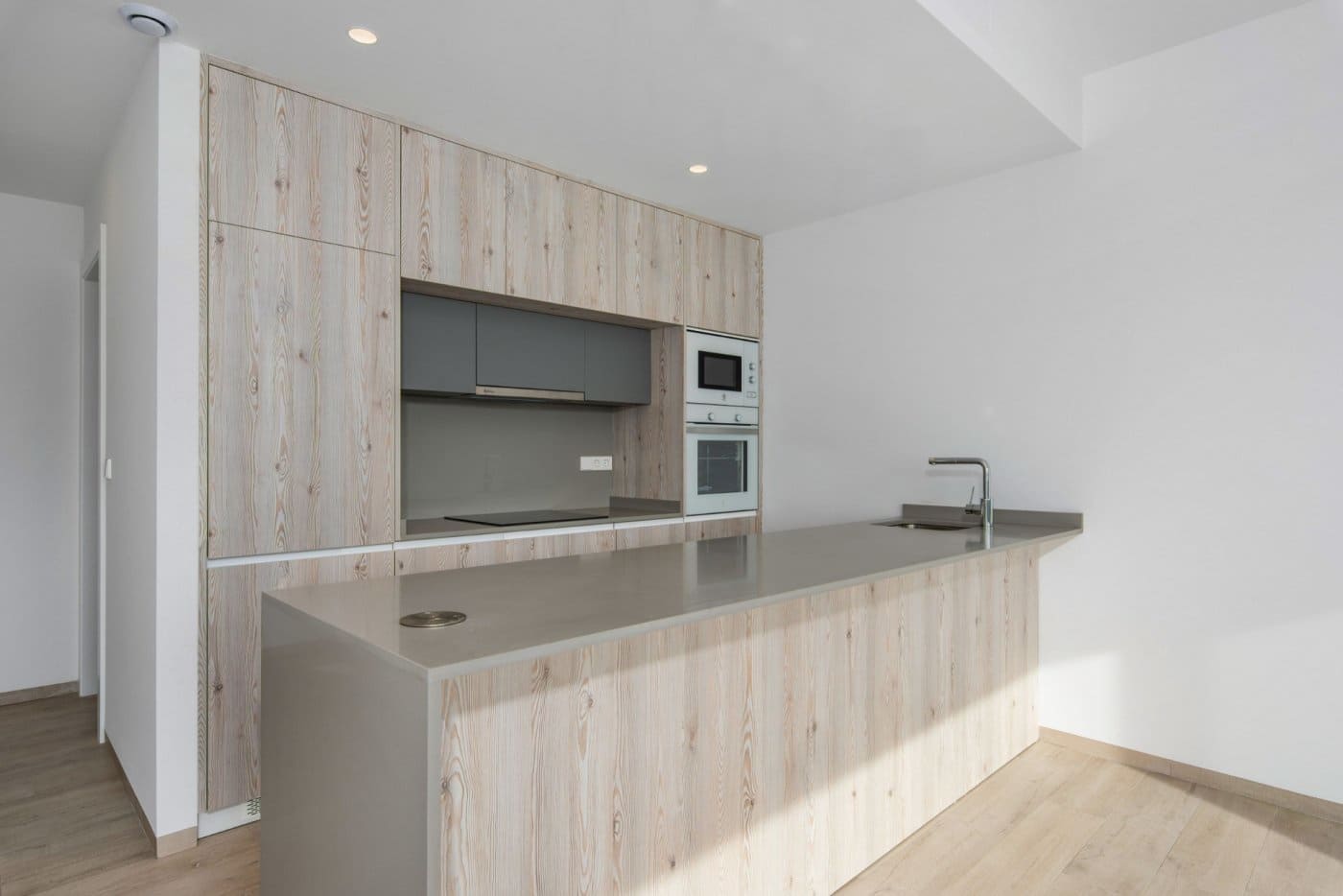 Chalet de 3 habitaciones en Pilar de la Horadada en venta con piscina - 519.900 € (Ref: 9409632)