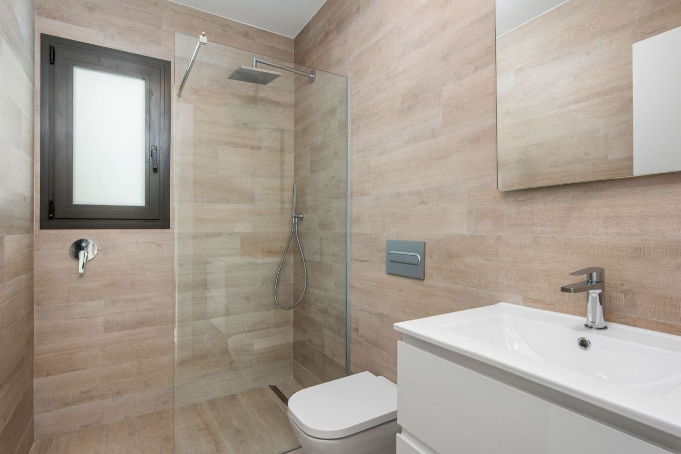 Chalet de 3 habitaciones en Pilar de la Horadada en venta con piscina - 519.900 € (Ref: 9409632)