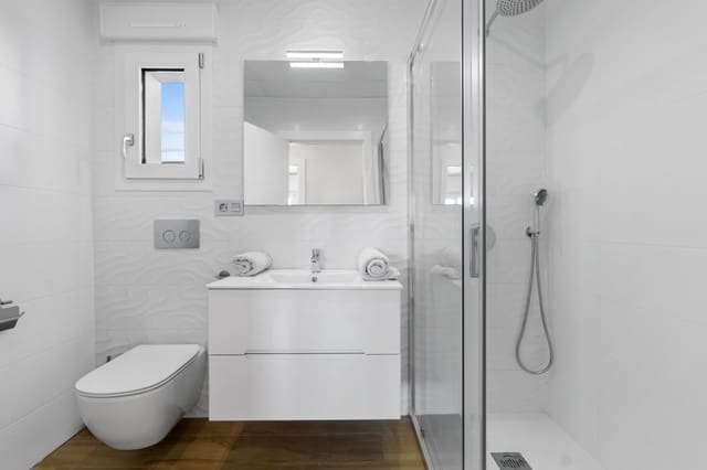 3 bedroom Villa for sale in Benijófar with pool - € 526,900 (Ref: 9409637)