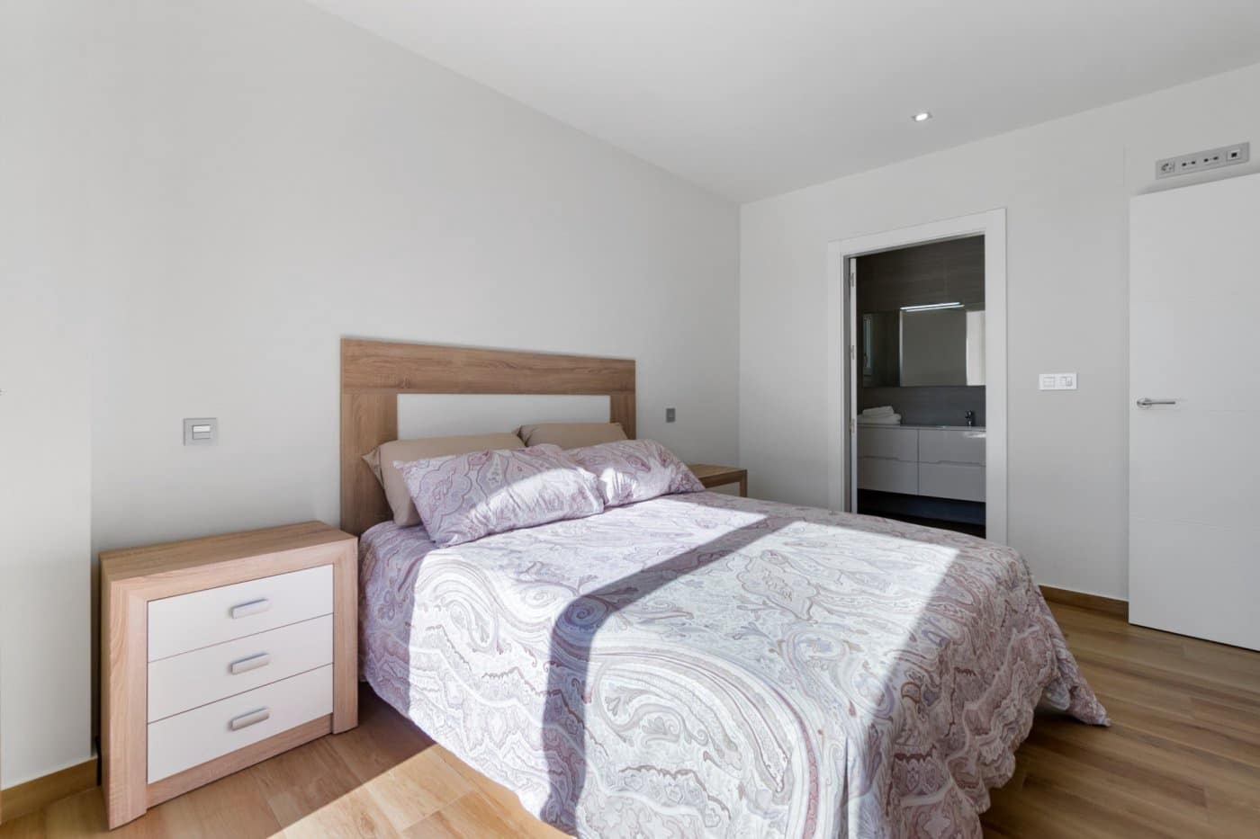 3 bedroom Villa for sale in Benijofar with pool - € 526,900 (Ref: 9409637)