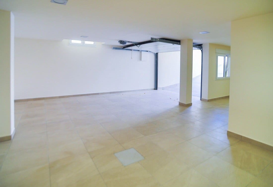 3 bedroom Villa for sale in Benijofar with pool - € 499,000 (Ref: 9409638)